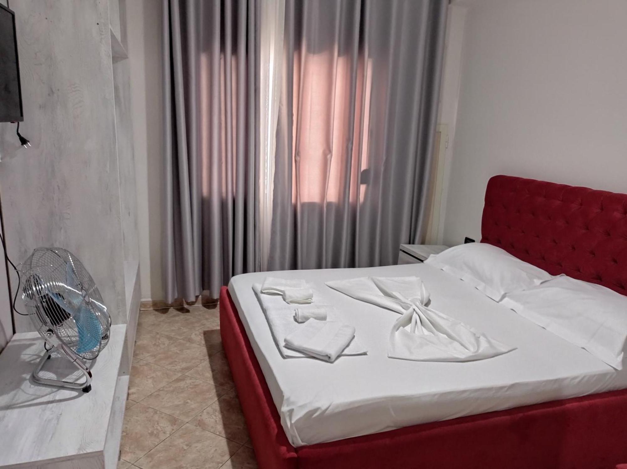 Hotel Vila Stefa Vlorë Quarto foto